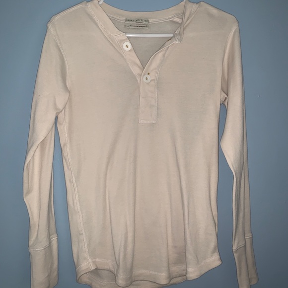 Urban outfitter’s long sleeve - Picture 1 of 4